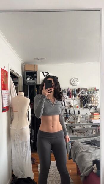Full leaked Maia maee private photo