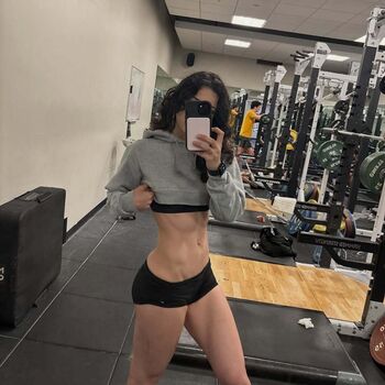 Full leaked Maia maee private photo