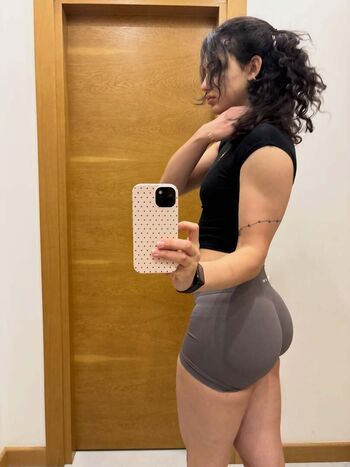 Full leaked Maia maee private photo