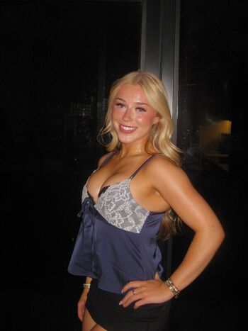 Full leaked Maija potvin private photo