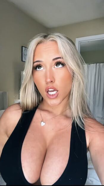Full leaked Mailiholtx private photo