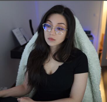 Full leaked Mailinh private photo