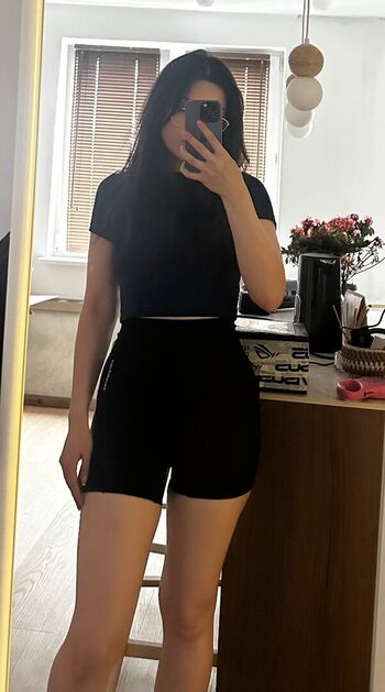 Full leaked Mailinh private photo