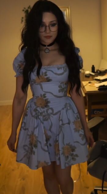 Full leaked Mailinh private photo