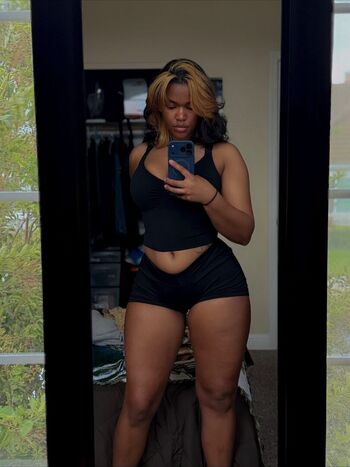 Full leaked Mainlyashia private photo