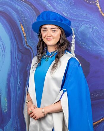 Full leaked Maisie williams page private photo