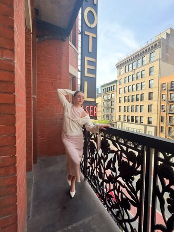 Full leaked Maisie williams page private photo