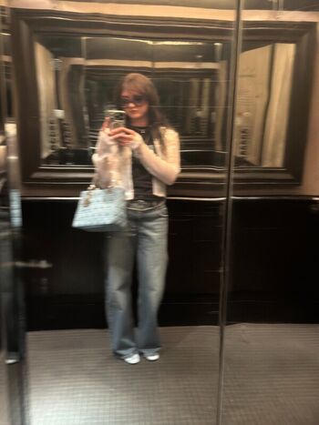 Full leaked Maisie williams private photo