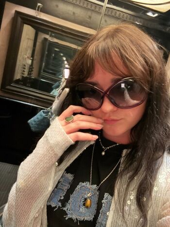 Full leaked Maisie williams private photo