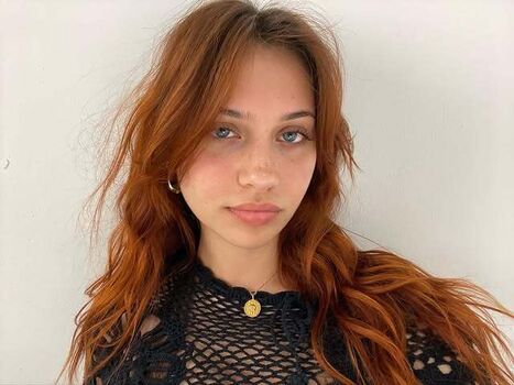 Full leaked Maisybeth private photo