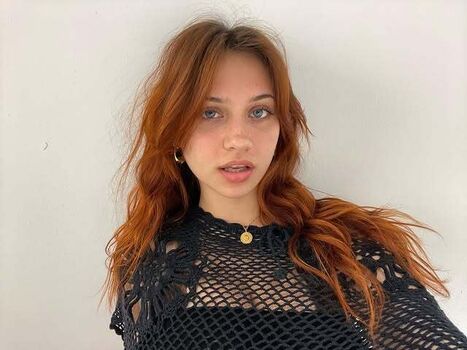 Full leaked Maisybeth private photo