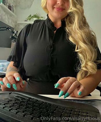 Full leaked Maisylicious private photo