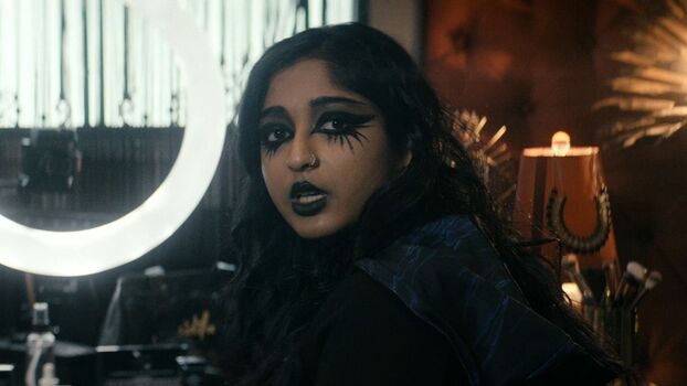 Full leaked Maitreyi ramakrishnan private photo