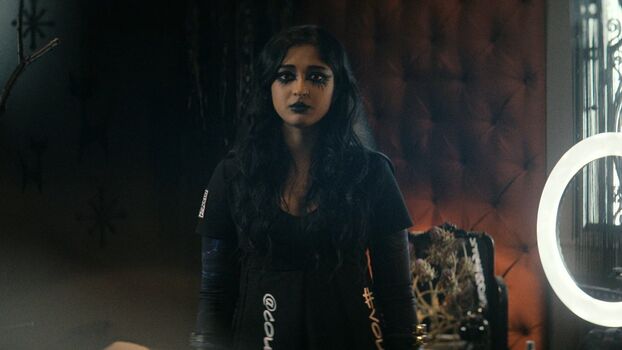 Full leaked Maitreyi ramakrishnan private photo
