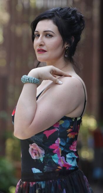 Full leaked Maitri ramaiya page private photo