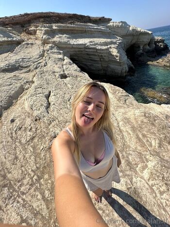 Full leaked Maja holf private photo
