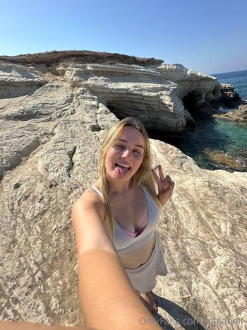 Full leaked Maja holf private photo
