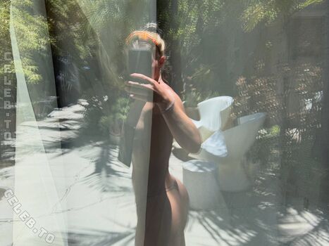 Full leaked Majaaleonie page private photo