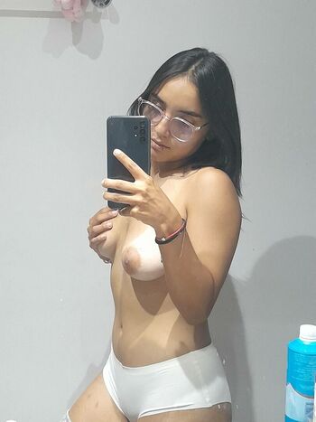 Full leaked Majo cr private photo