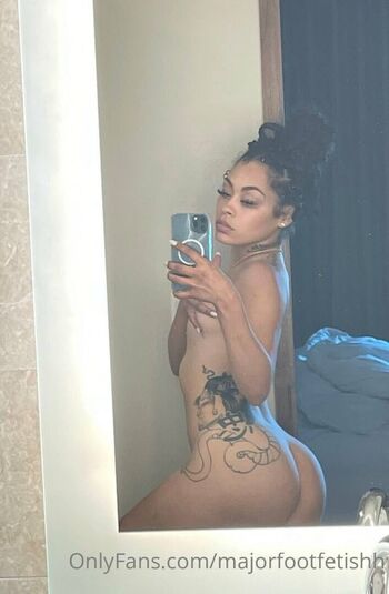 Full leaked Majorgalore private photo
