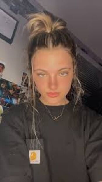 Full leaked Makenzie private photo