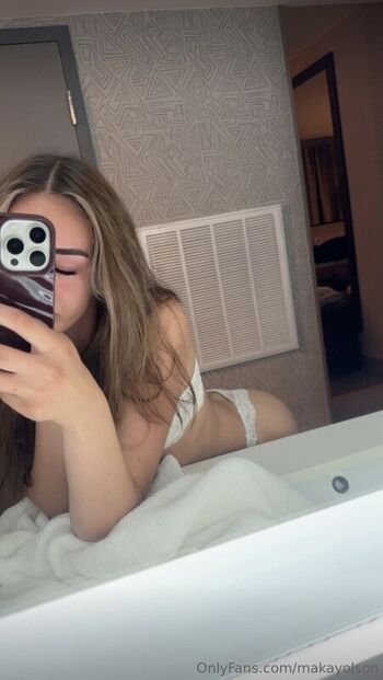 Full leaked Makayolson private photo