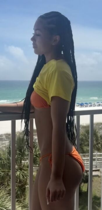 Full leaked Makenzie private photo