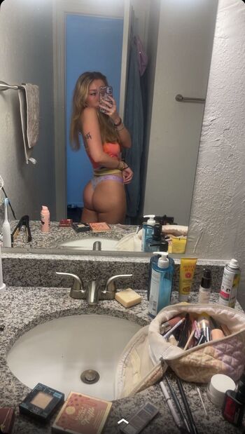 Full leaked Makiya epley private photo
