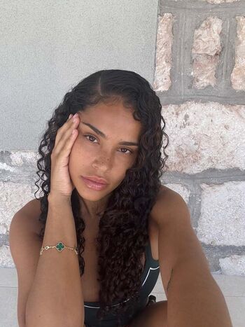 Full leaked Malaika terry private photo