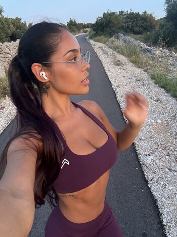 Full leaked Malaika terry private photo