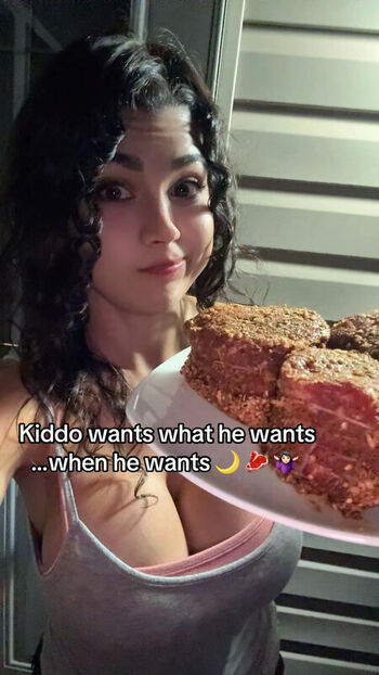Full leaked Malaikasoffline private photo