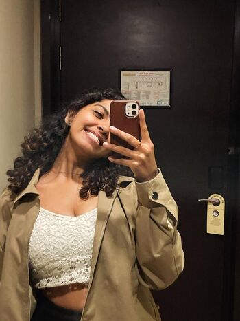 Full leaked Malavika private photo