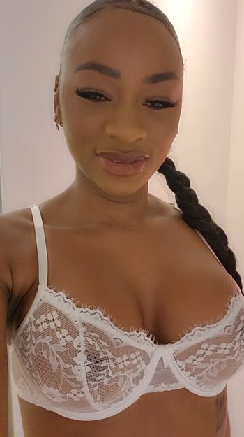 Full leaked Malia lenoir private photo