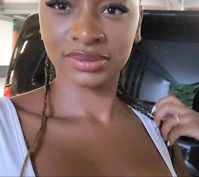 Malia Lenoir