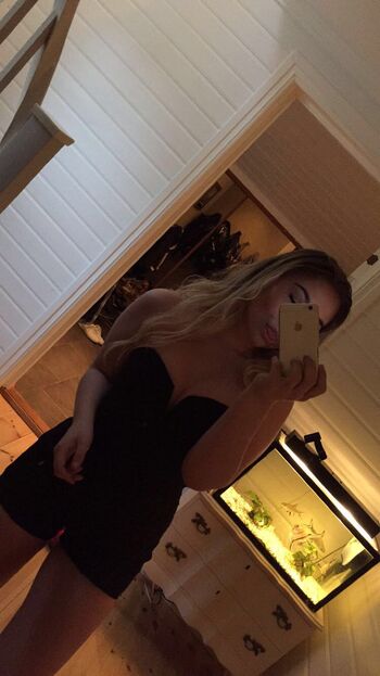 Full leaked Malincharli private photo