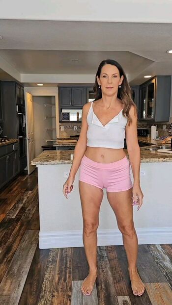 Full leaked Mallory knight private photo