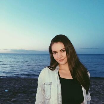 Full leaked Mallory m private photo