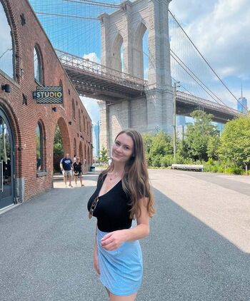 Full leaked Mallory malone private photo