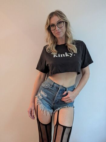 Full leaked Mallory moore private photo
