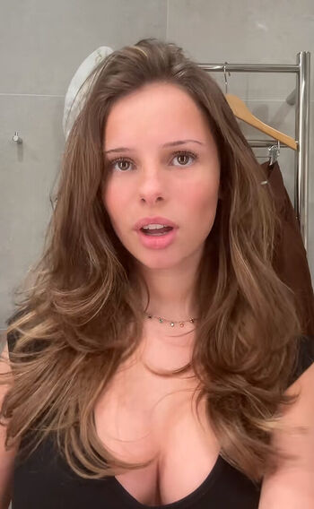 Full leaked Malou private photo