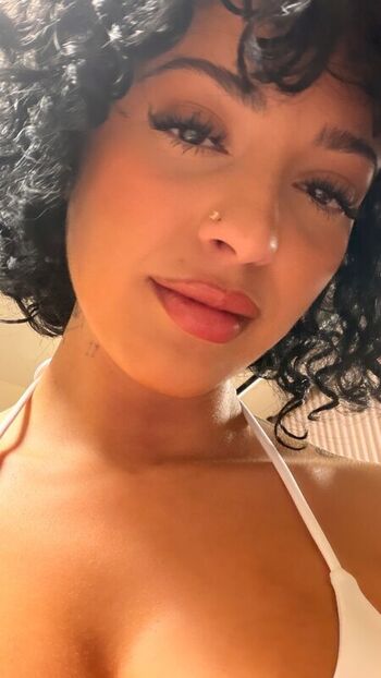 Full leaked Malu trevejo  page private photo