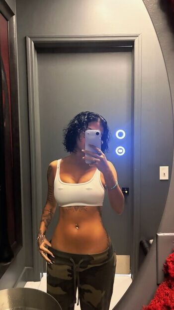 Full leaked Malu trevejo  page private photo