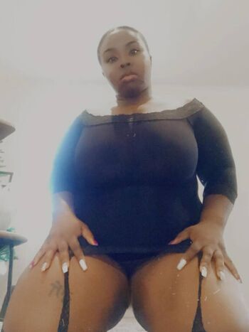 Full leaked Mama b cooks private photo