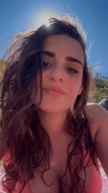 Full leaked Mamia bergsken private photo