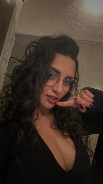Full leaked Mamia bergsken private photo