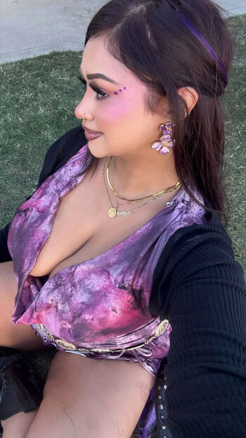 Full leaked Mamikaur private photo