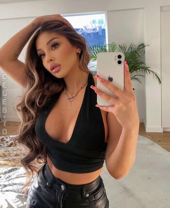 Full leaked Mammmichulaaa private photo