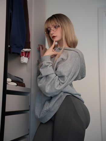 Full leaked Mana rose private photo