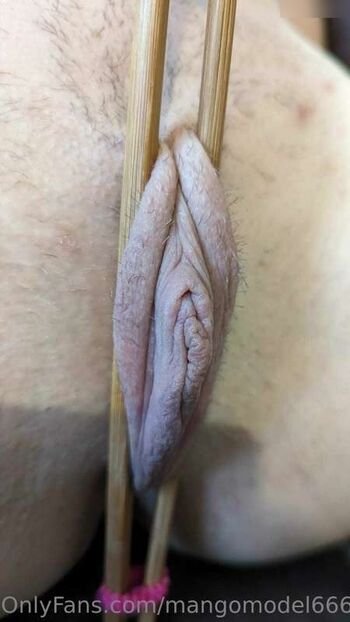 Full leaked Mangomodel private photo