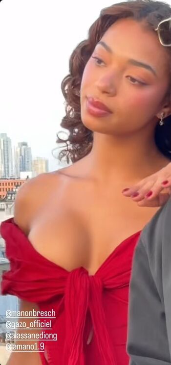 Full leaked Manon bresch page private photo